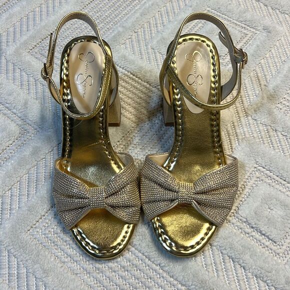 JESSICA SIMPSON - Ohela High Heel in Gold - Picture 2 of 10